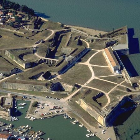Escale à l'île d'Oléron Villa Le Château-dʼOléron Exterior foto